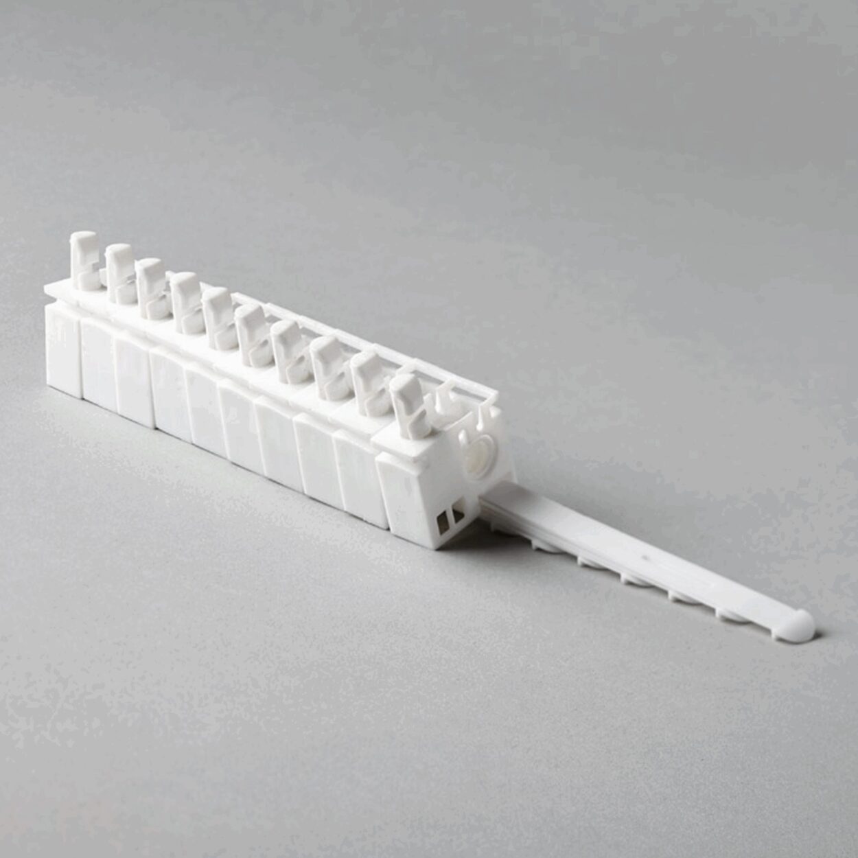 10 x 3.5 RHS  Carrier Trucks (White Plastic)
