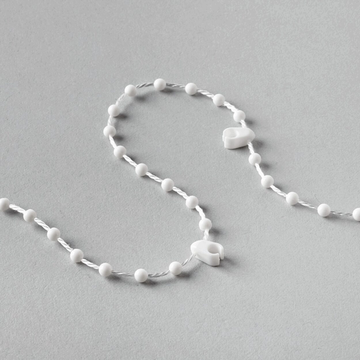 5 White  Chain (100 Links)
