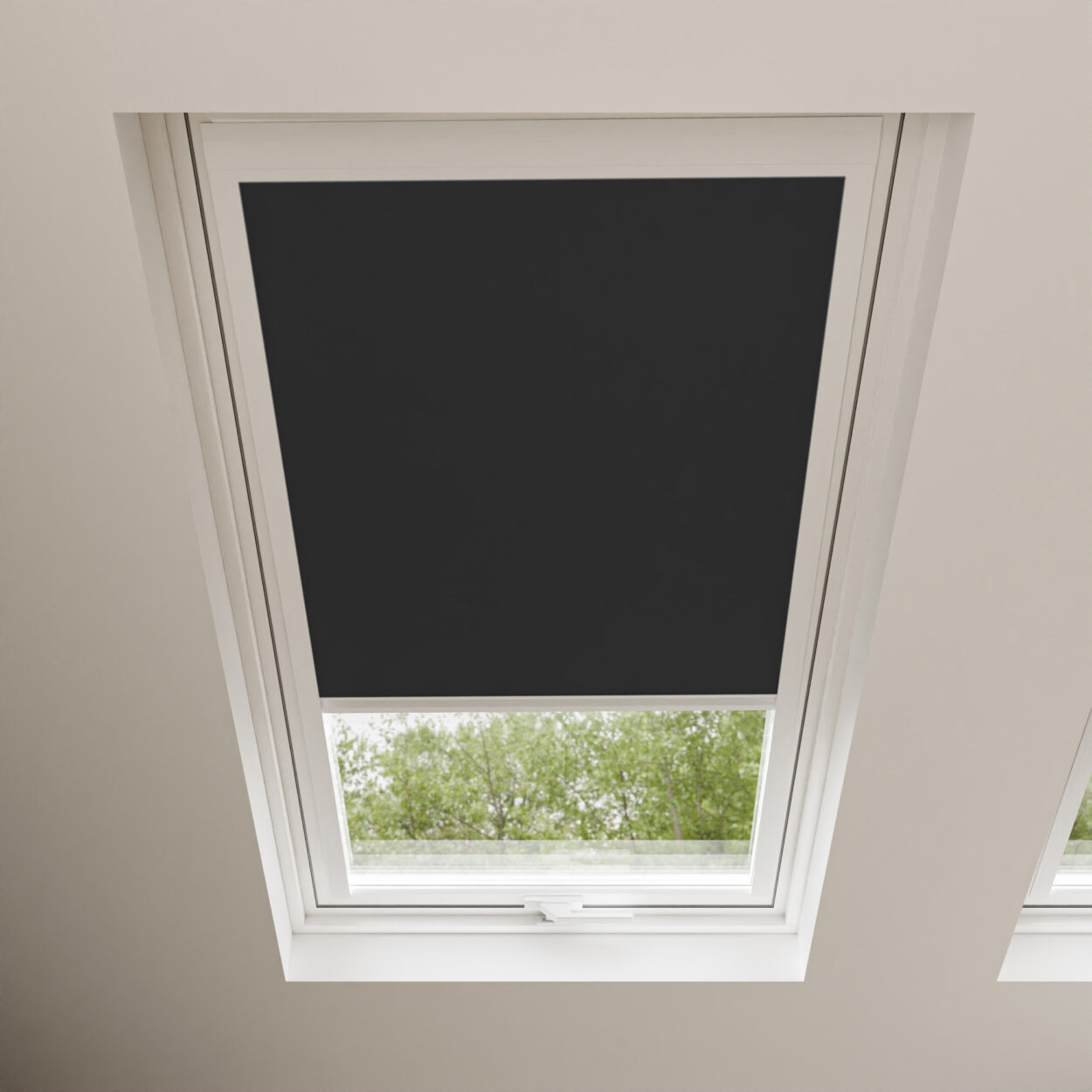 Bella Noir Blind For Velux - Image 2