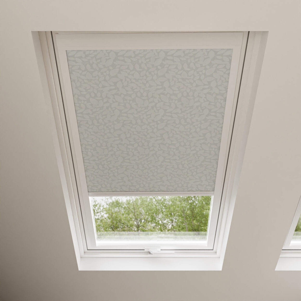 Isla Marina Blind For Velux - Image 2