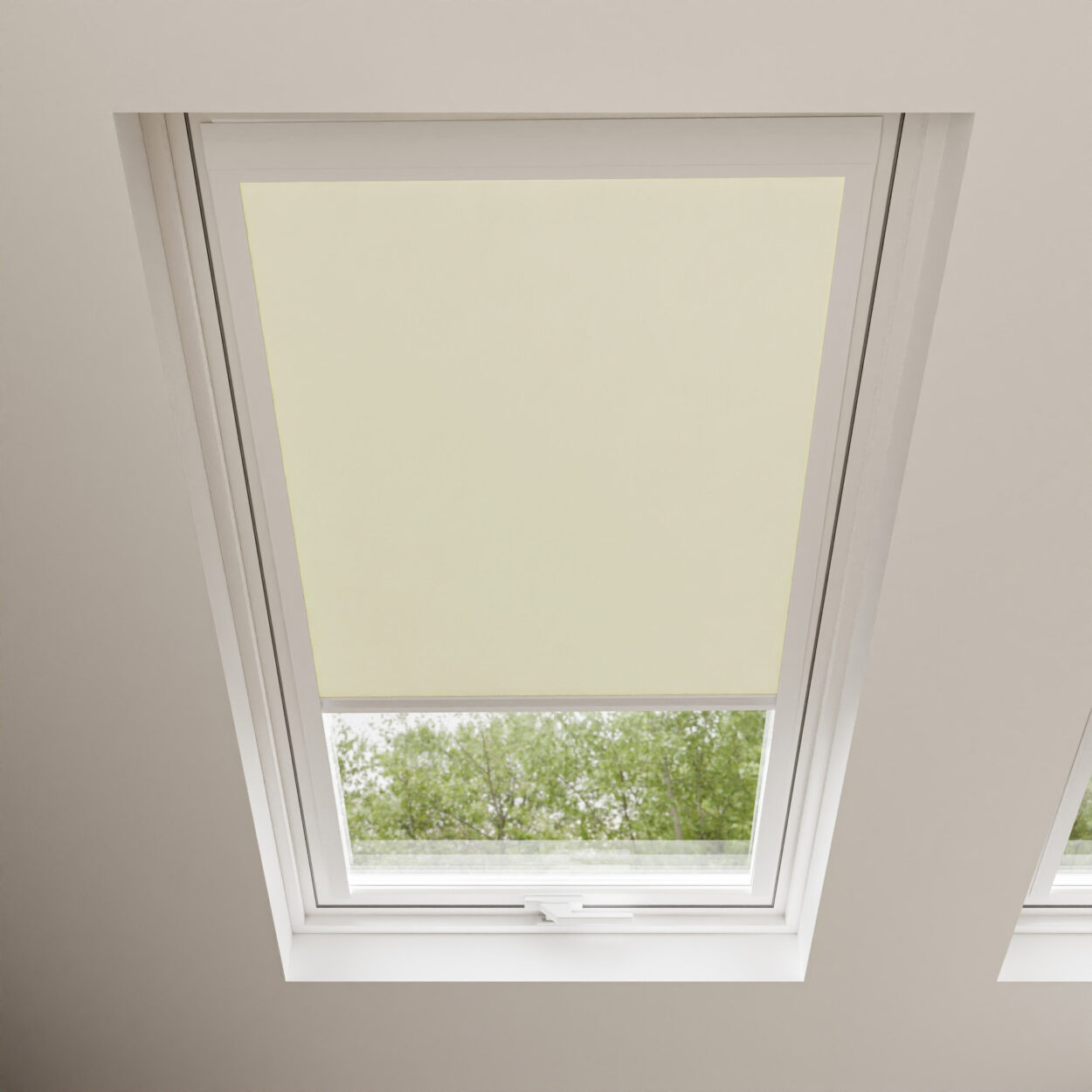 Unilux Butter  Blind For RoofLITE - Image 2
