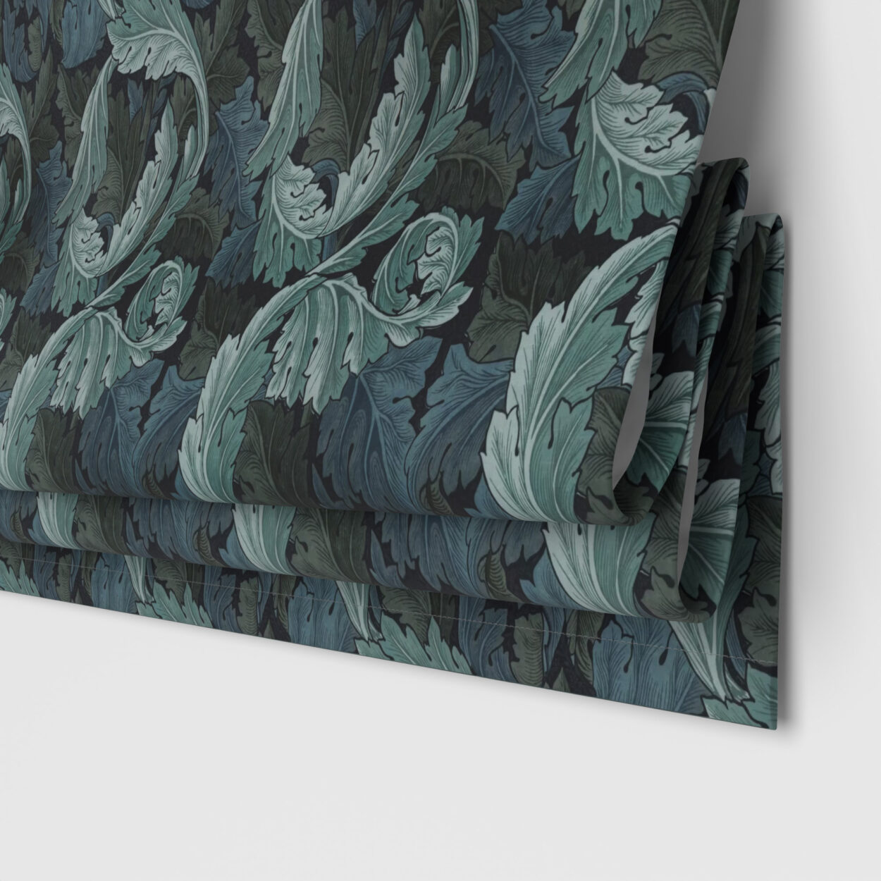 William Morris At Home Acanthus Velvet Indigo Motorised