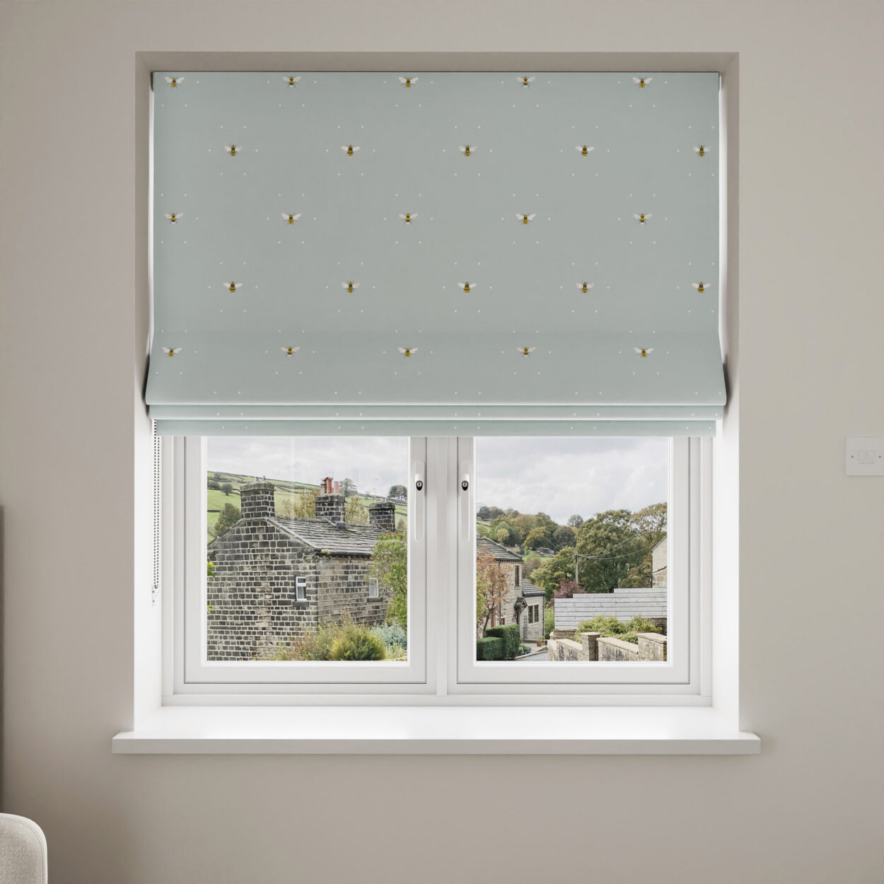 Sophie Allport Bee Sky