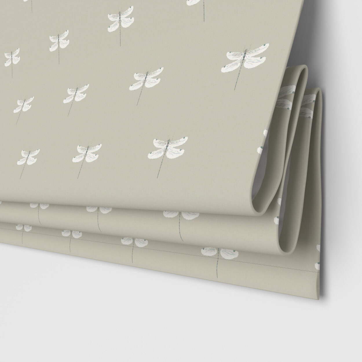 Sophie Allport Dragonfly Sand Motorised