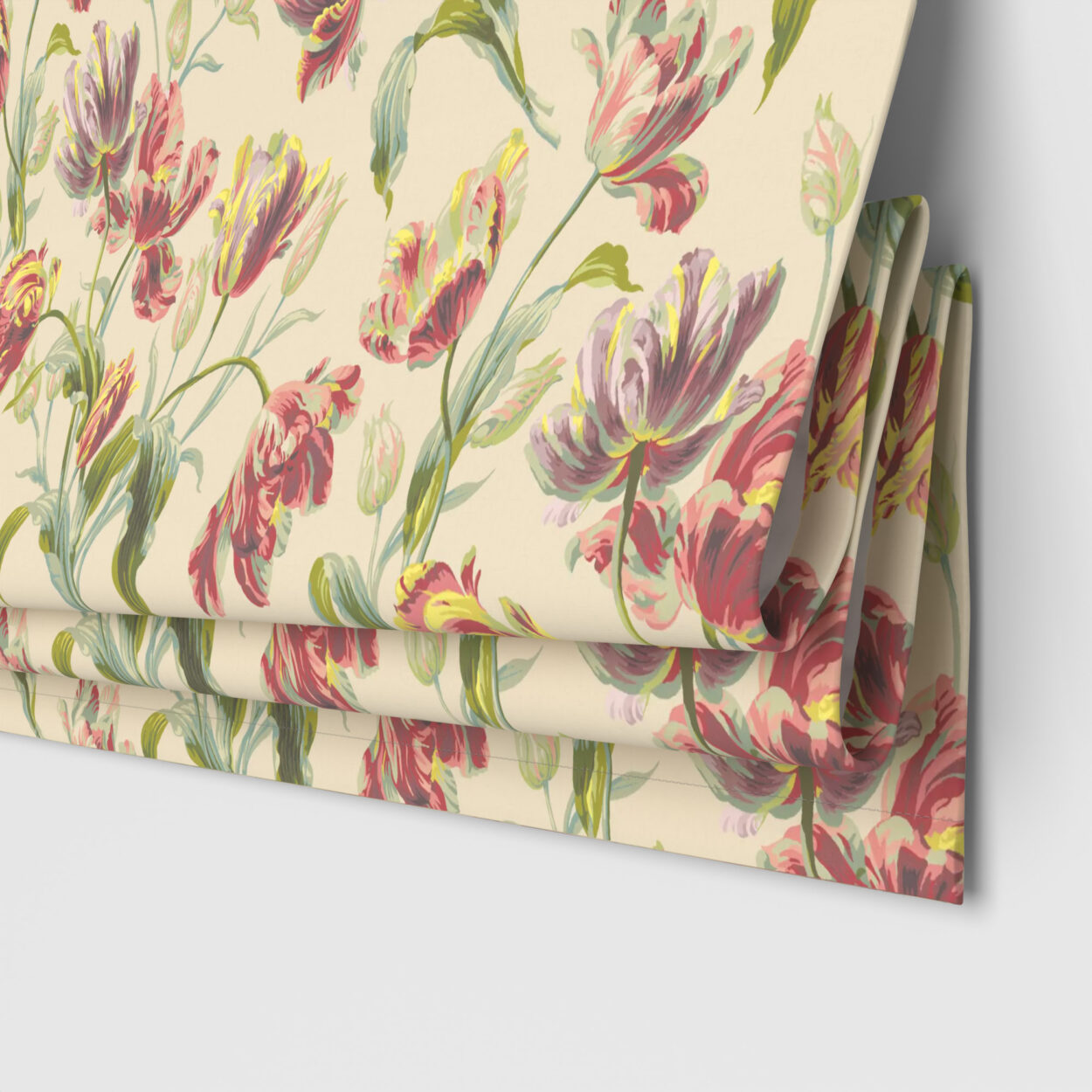 Laura Ashley Gosford Cranberry Motorised