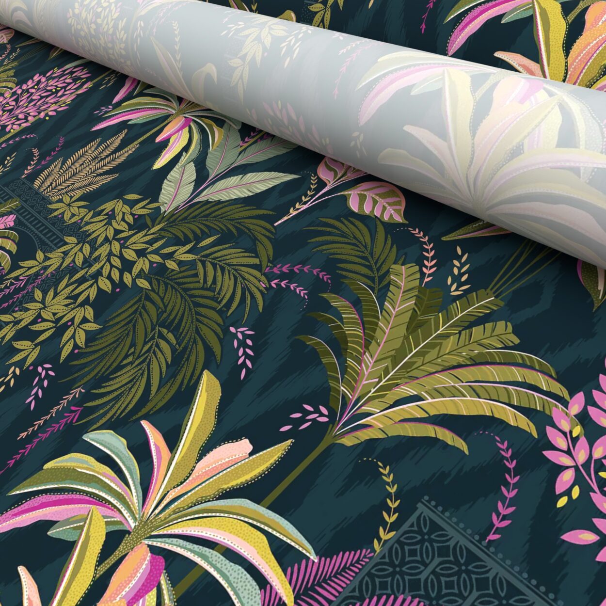Sara Miller Palm Garden Midnight Motorised - Image 5