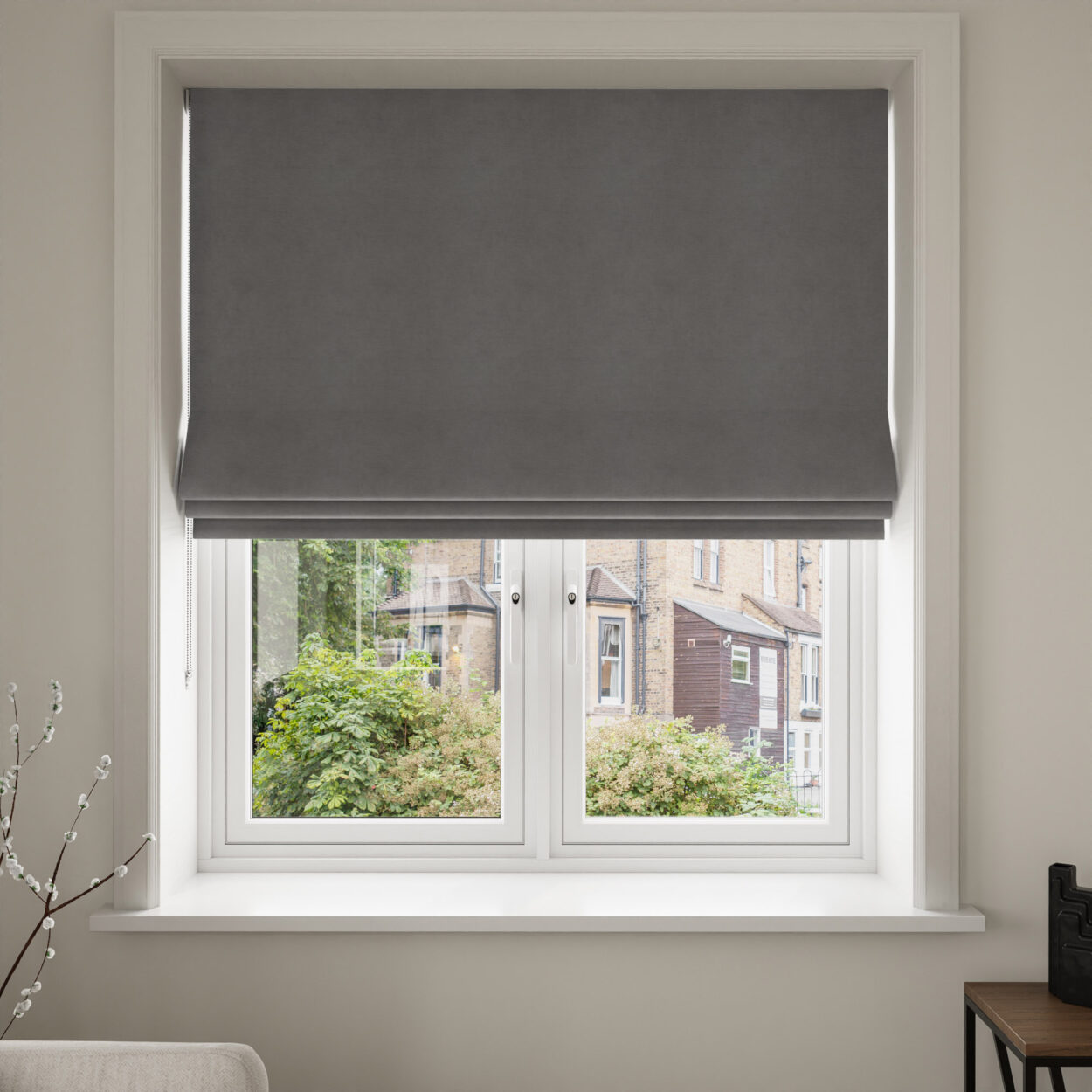 Mylo Charcoal