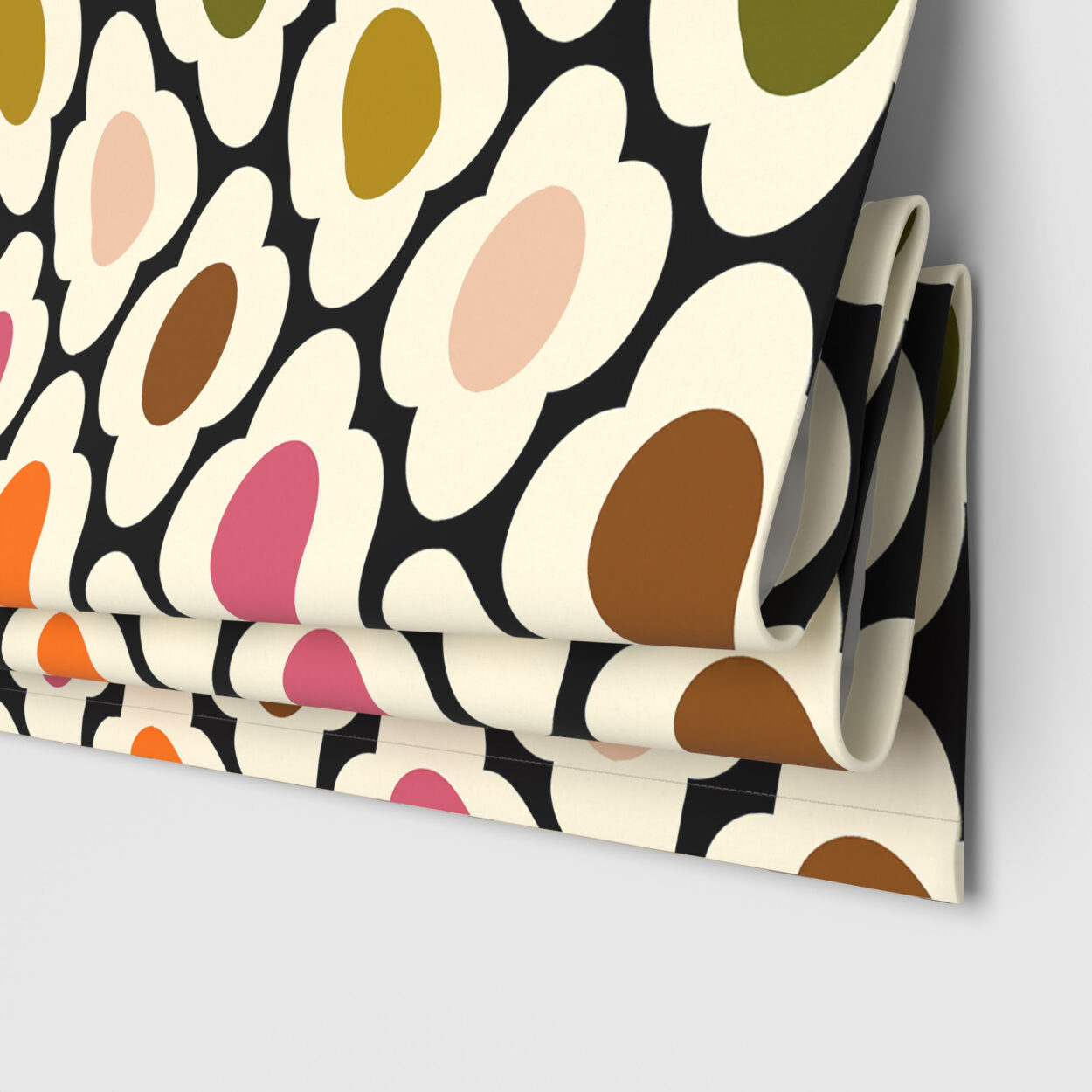 Orla Kiely Spot Flower Red Multi Motorised