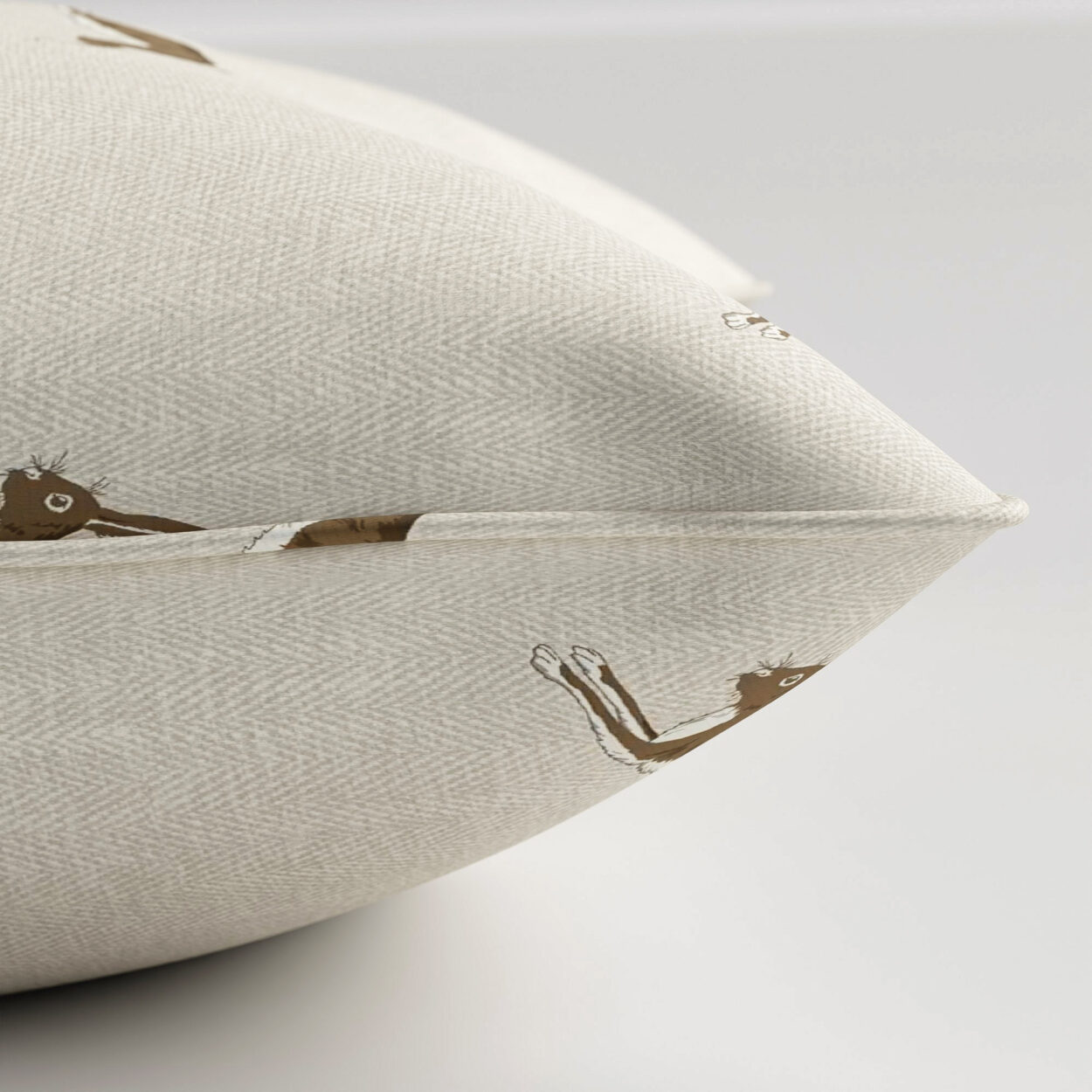 Emily Bond Alice Stone Cushion - Image 3