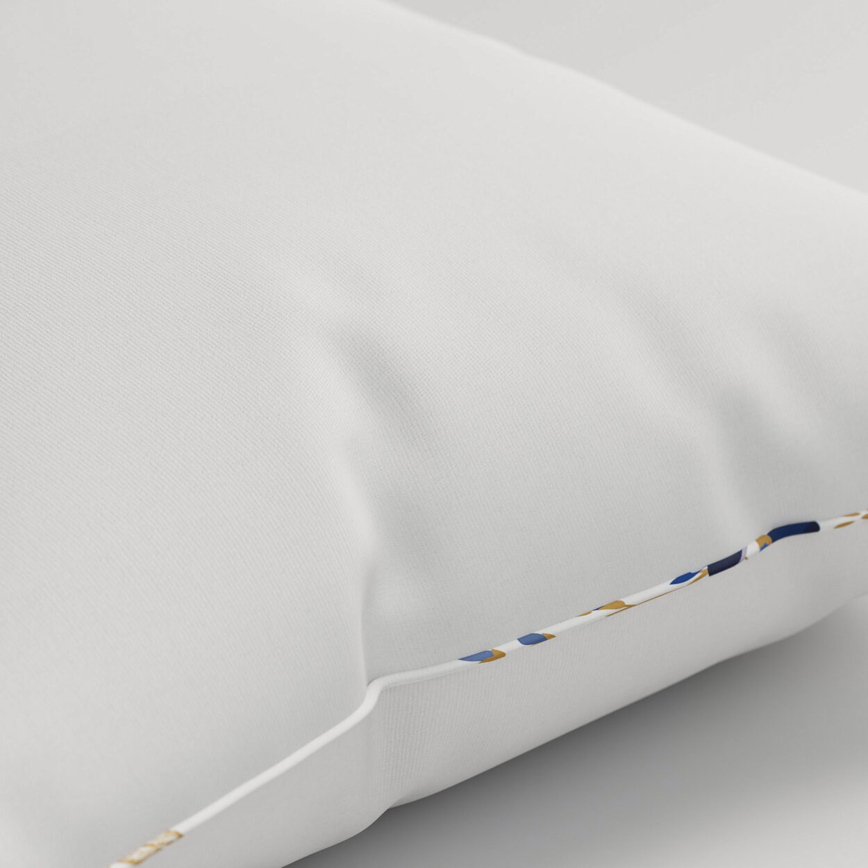 Sara Miller Wisteria White Cushion - Image 2