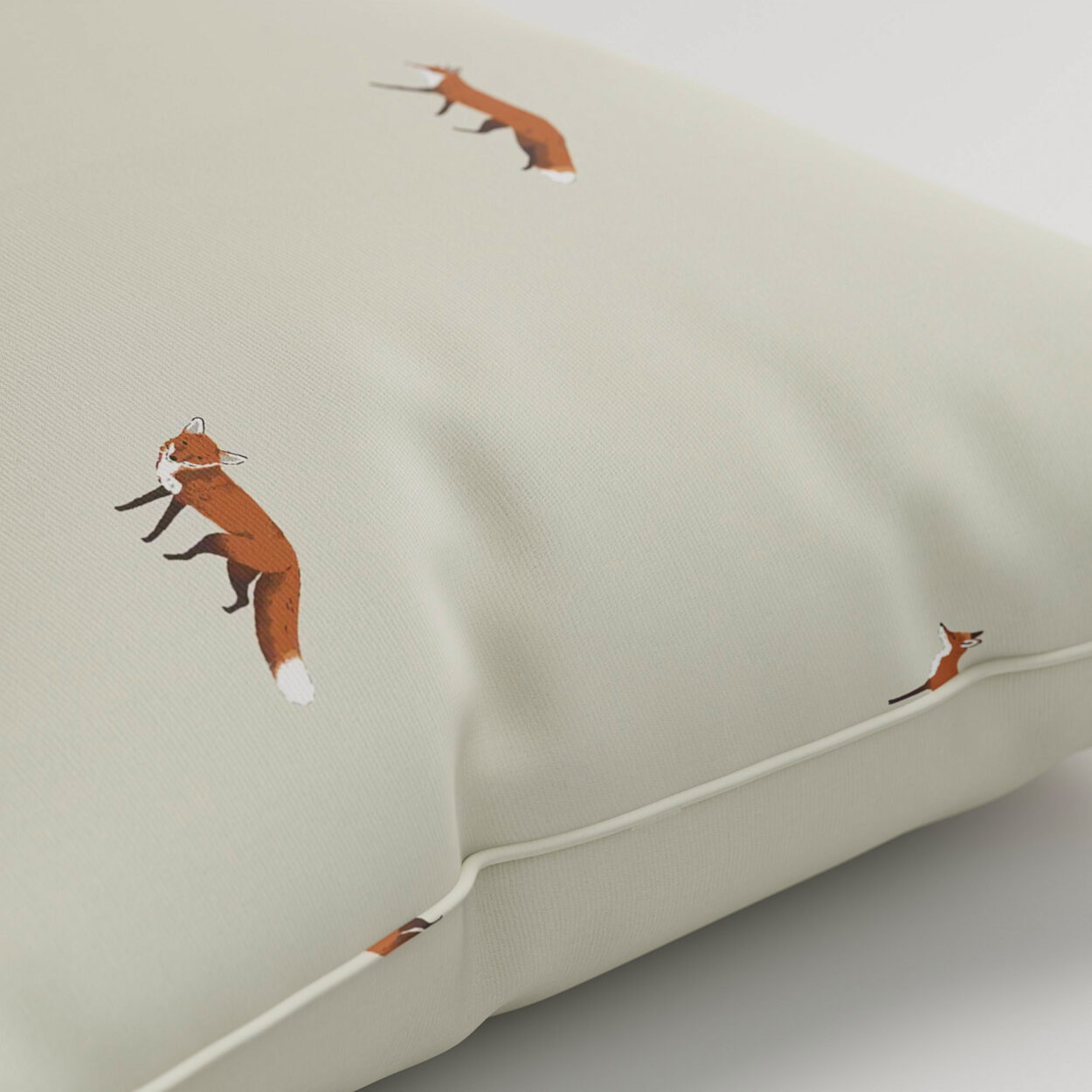 Sophie Allport Foxes Soft Linen Cushion - Image 2