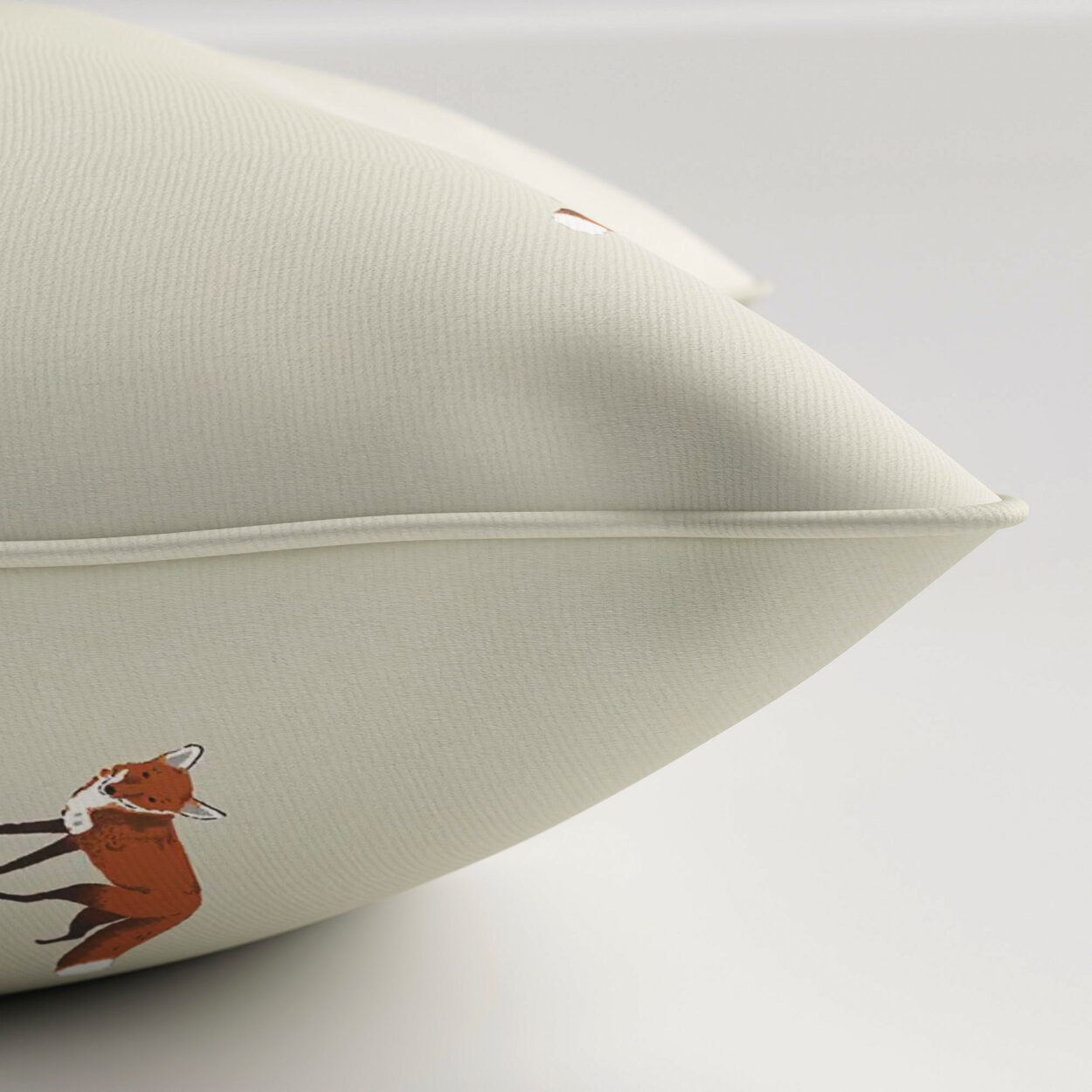 Sophie Allport Foxes Soft Linen Cushion - Image 3