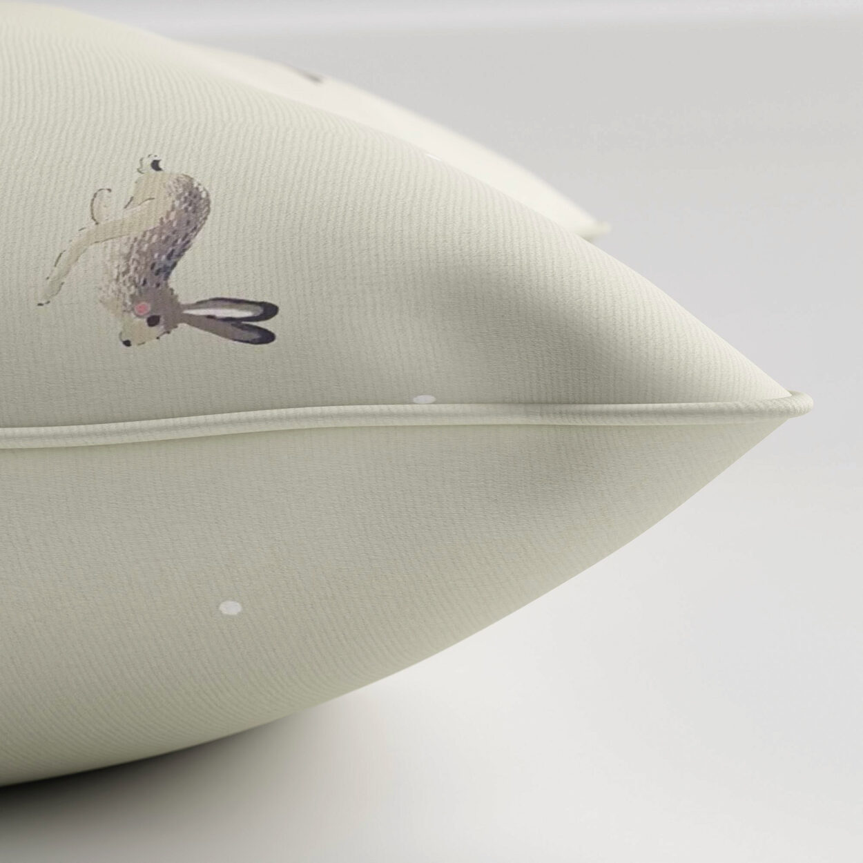 Sophie Allport Hare Linen Cushion - Image 3