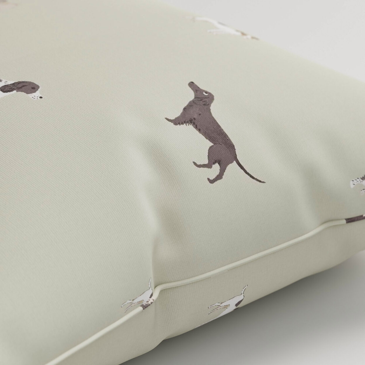 Sophie Allport Woof Linen Cushion - Image 2