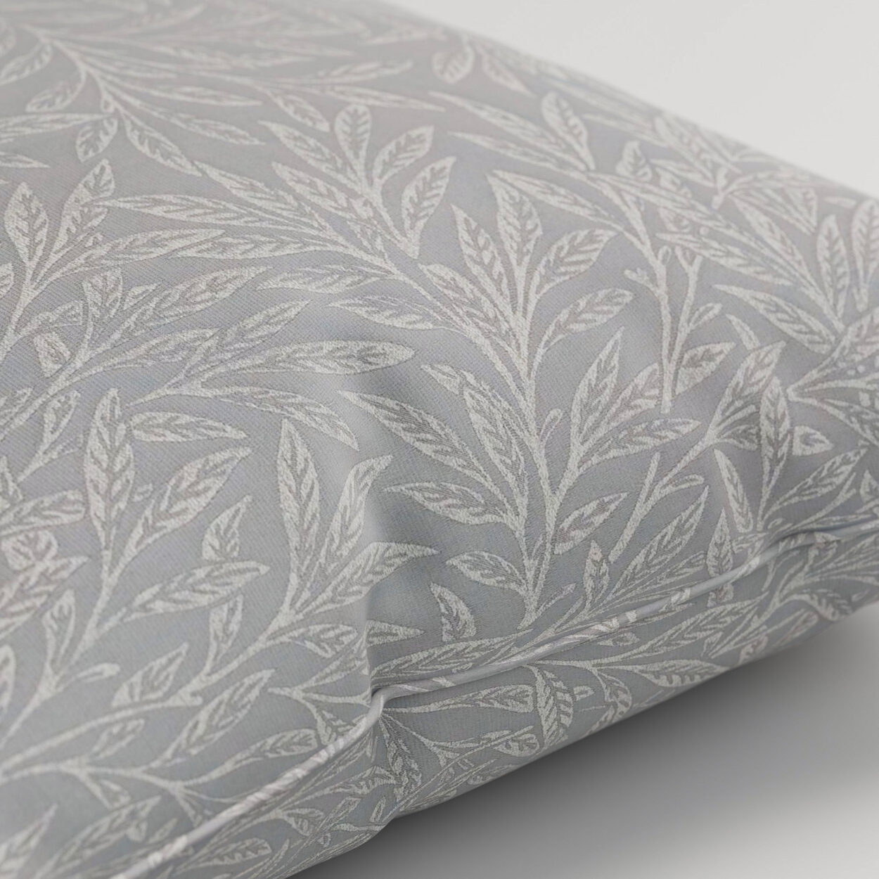 William Morris At Home Willow Woven Iron Cushion - Image 2