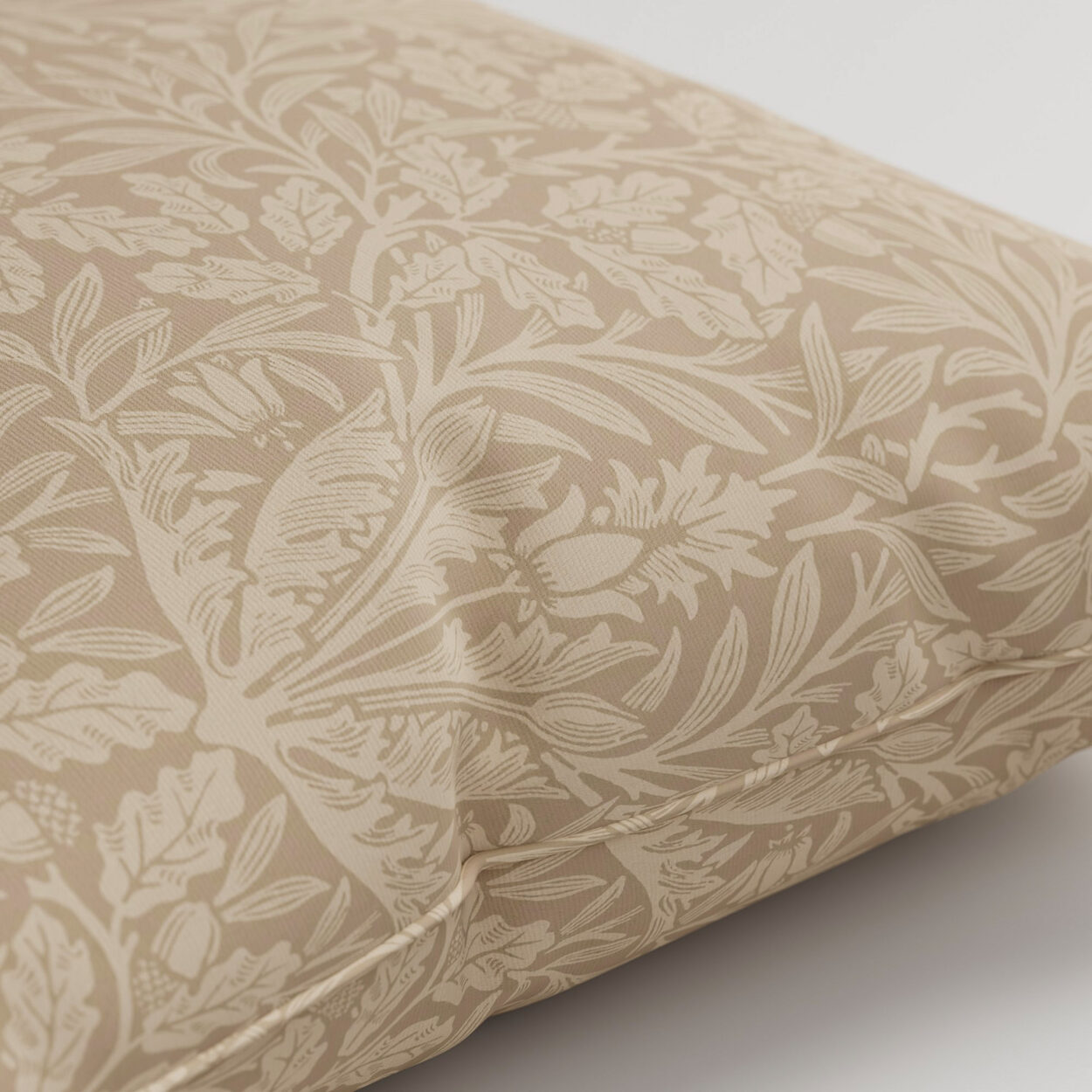 William Morris At Home Acorn Velvet Clay Cushion - Image 2