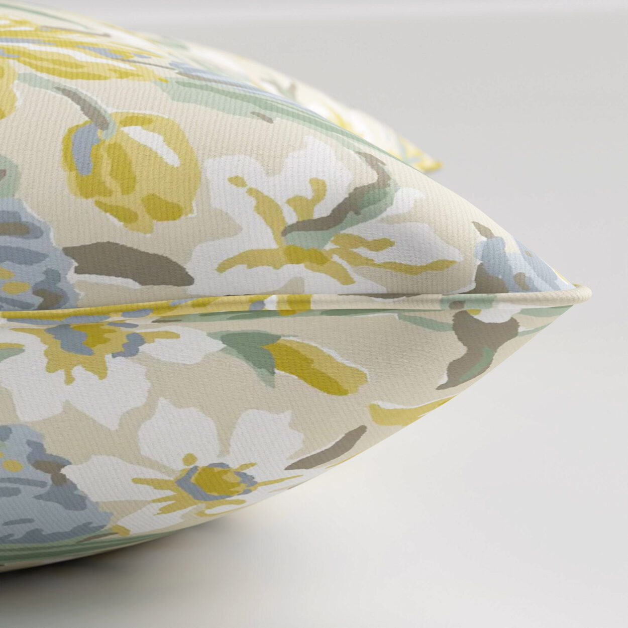 Laura Ashley Tulips Gold Cushion - Image 3