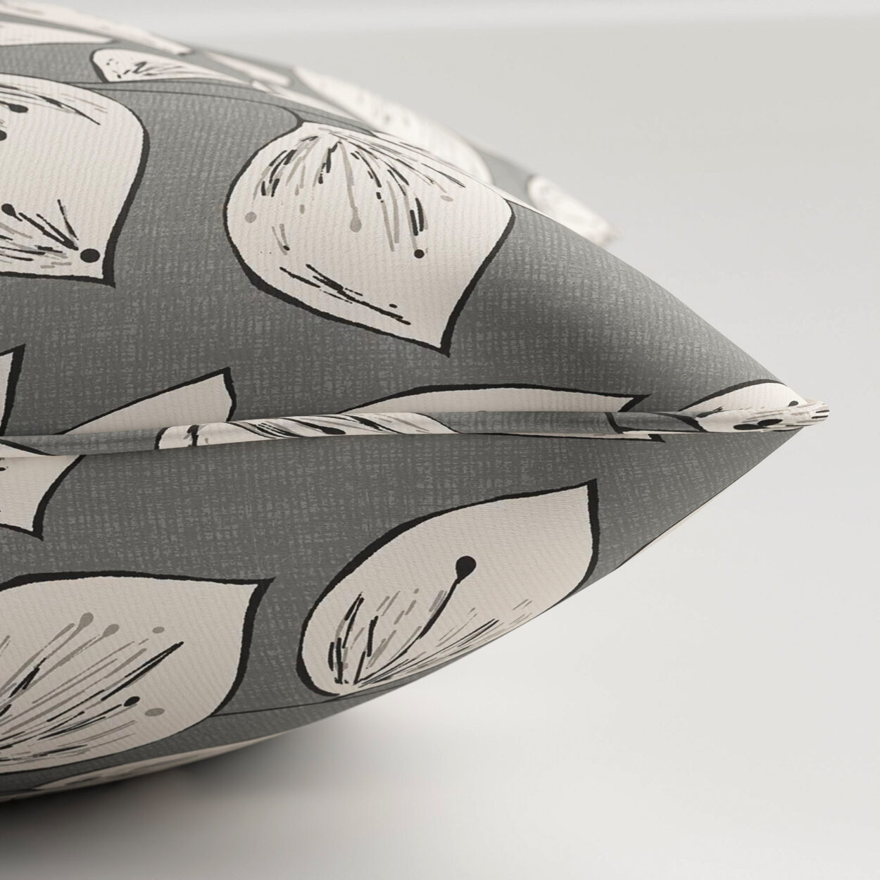 Hardy Coal Cushion - Image 3