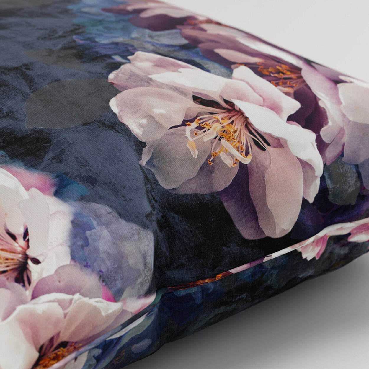 Paradiso Berry Cushion - Image 2