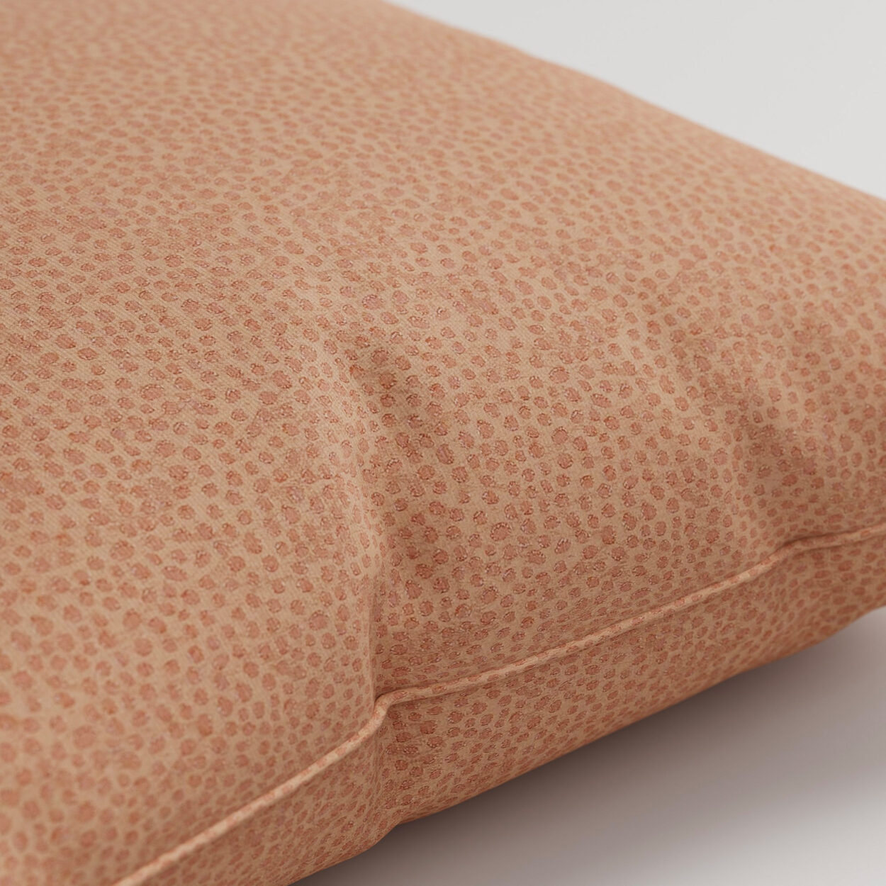 Chessel Ginger Cushion - Image 2