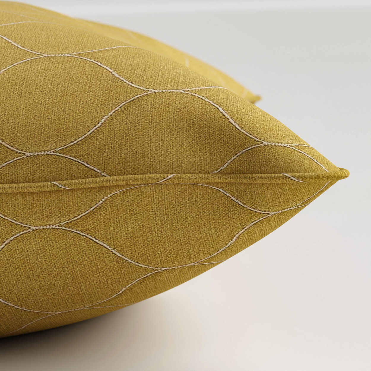 Carioca Apple Cushion - Image 3