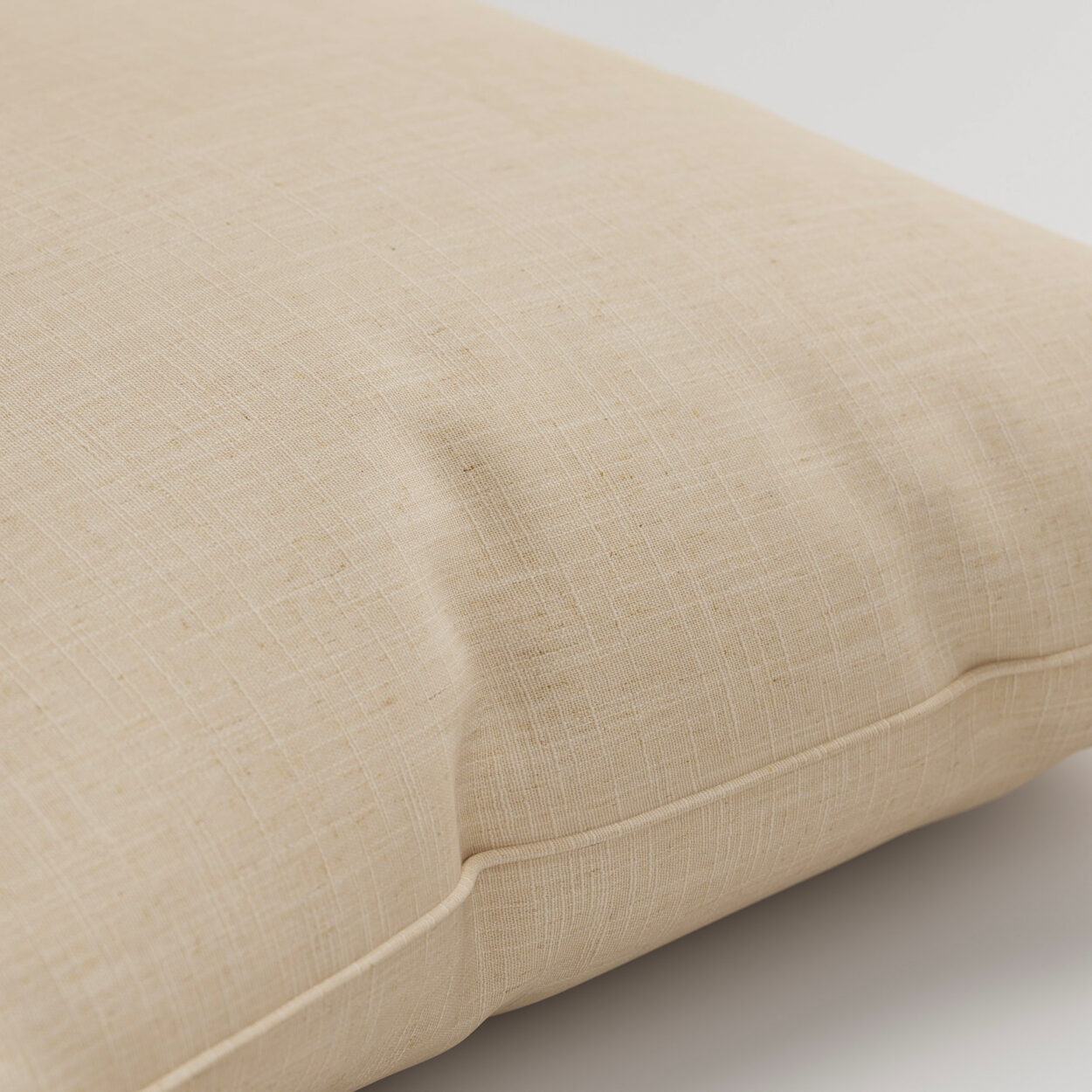 Ezra Cream Cushion - Image 2