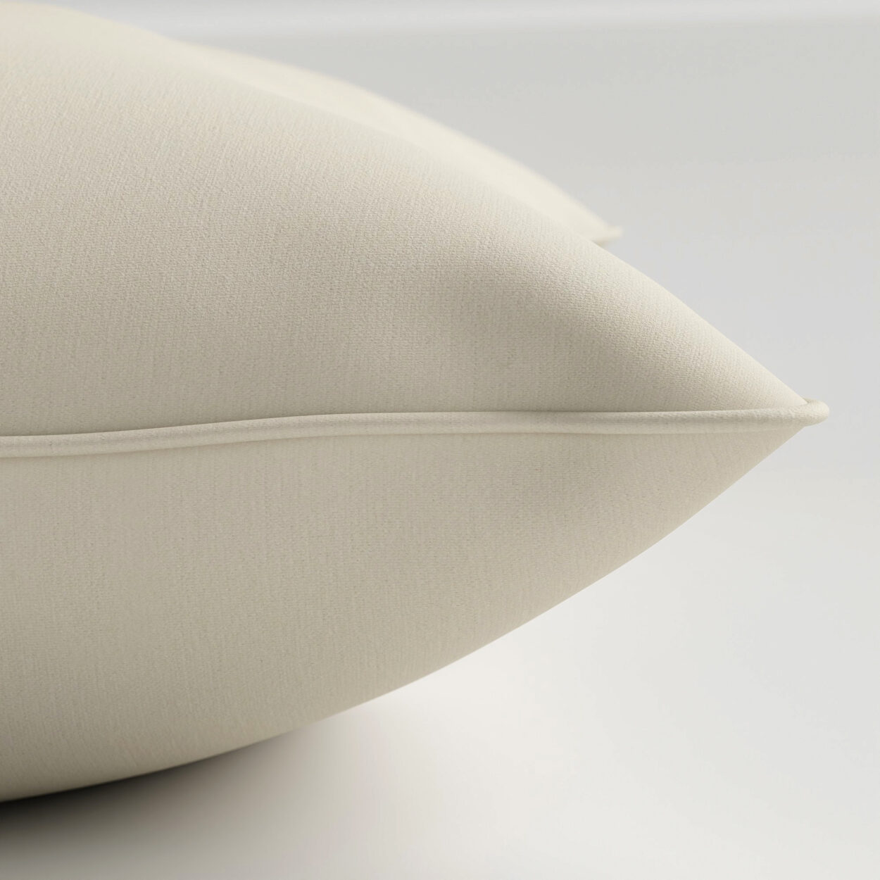 Mylo Pearl Cushion - Image 3