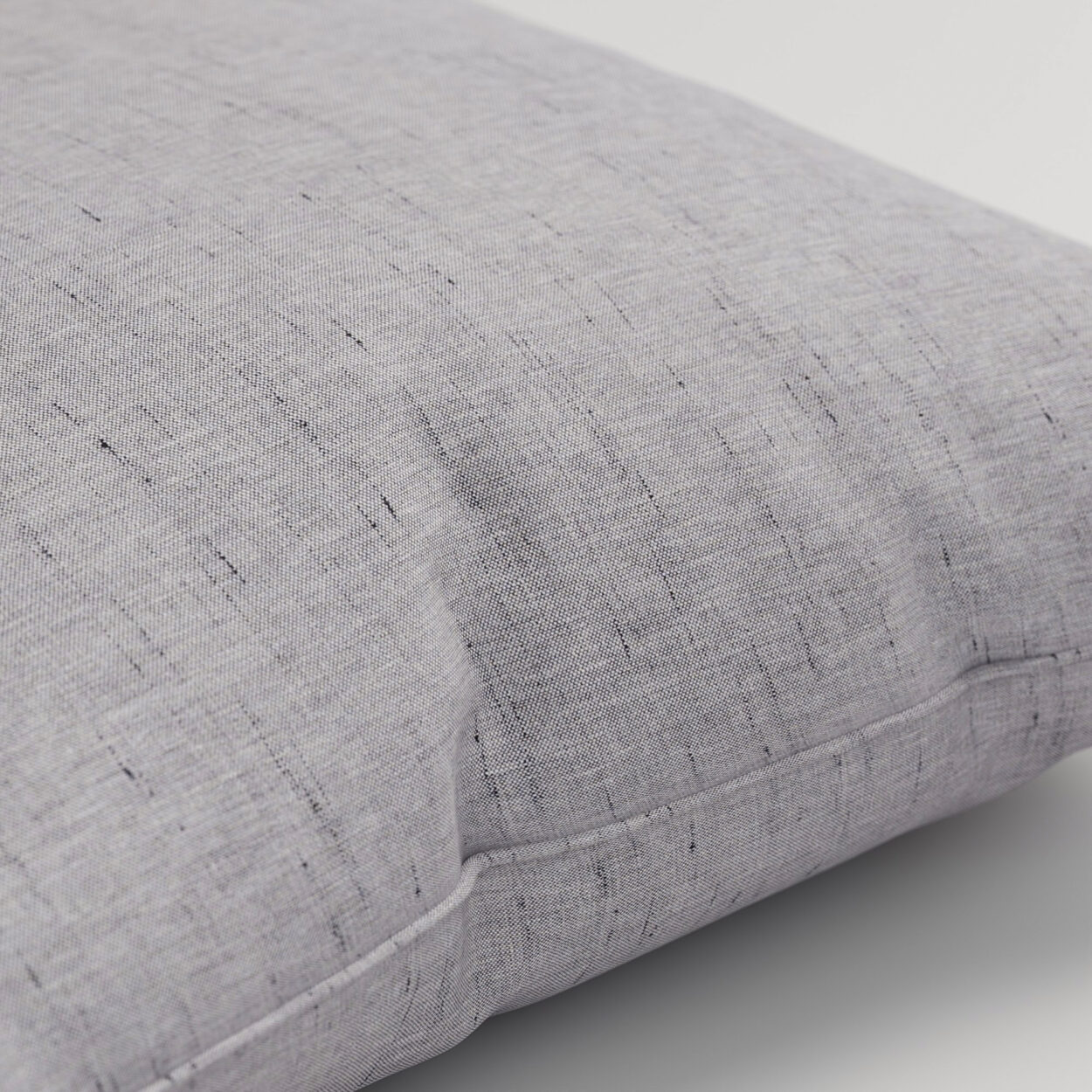 Porto Heather Cushion - Image 2